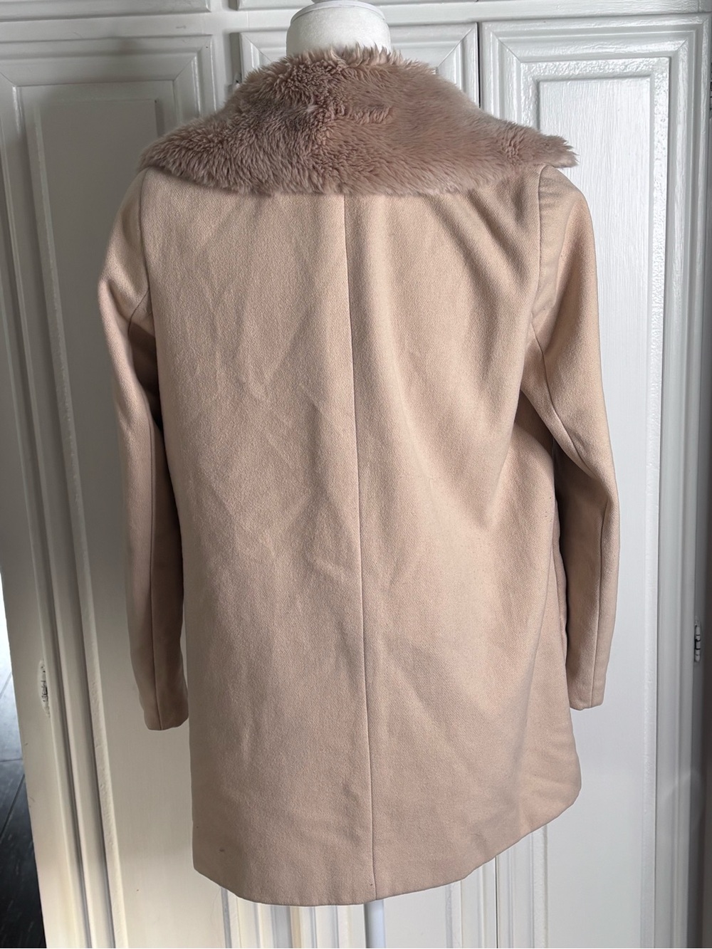 Zara Basic Wool Blend Coat Faux Fur Shawl Collar Beige Patch Pocket XS - Picture 5 of 9